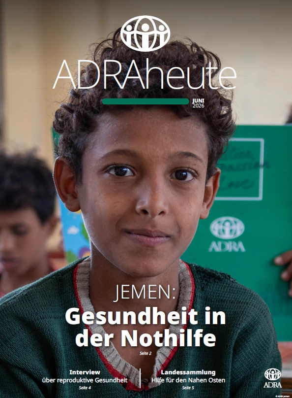 Titelbild der ADRAheute-Ausgabe Juni 2026 mit einem Jungen aus dem Jemen