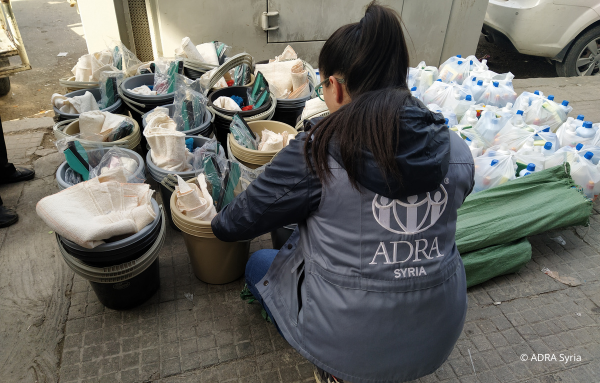 ADRA_verteilt_Reinigungskits_für_die_Erdbebenbetroffene_in_Syrien