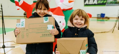 In den Zielländern wie hier in Bosnien-Herzegowina freuen sich die Kinder über die Pakete aus Deutschland.