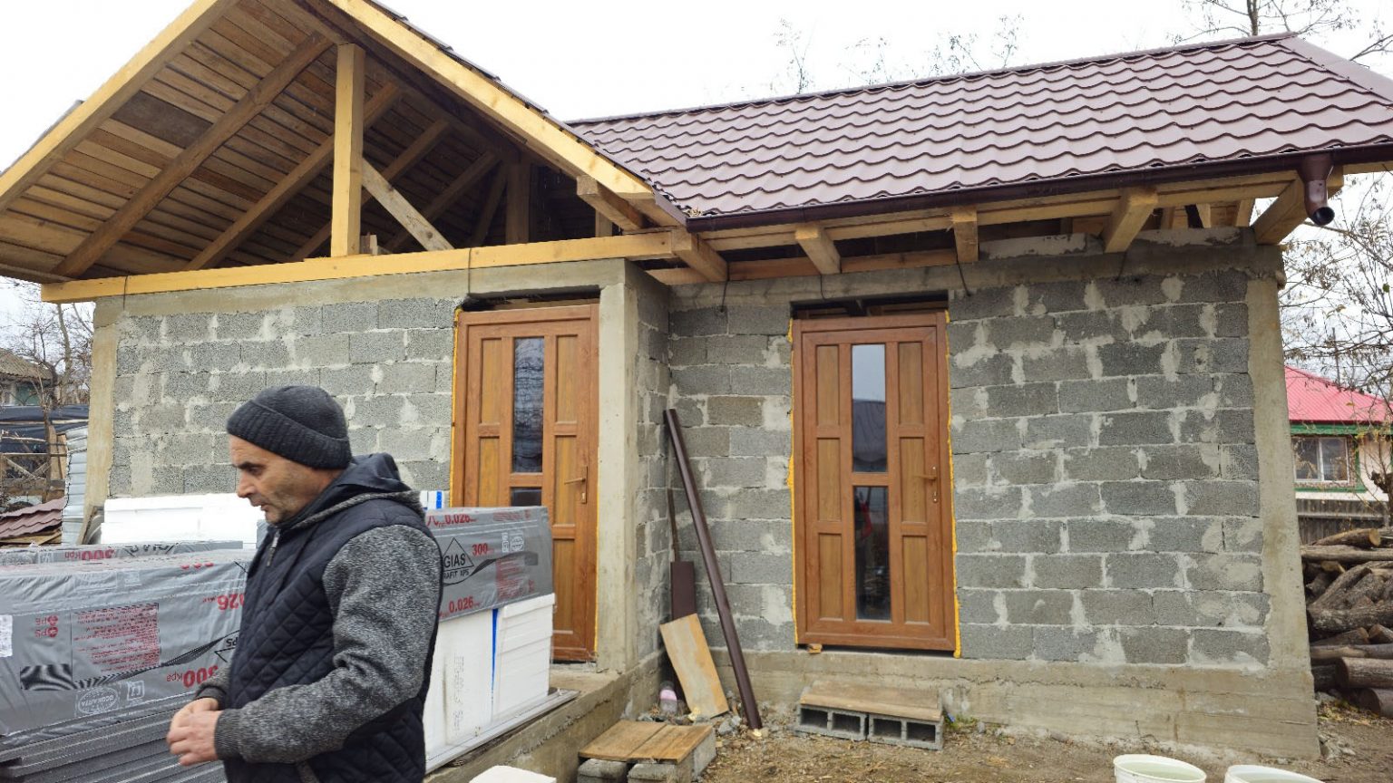Von der Flut zerstörte Häuser werden neu aufgebaut. FOTO ADRA Rumänien