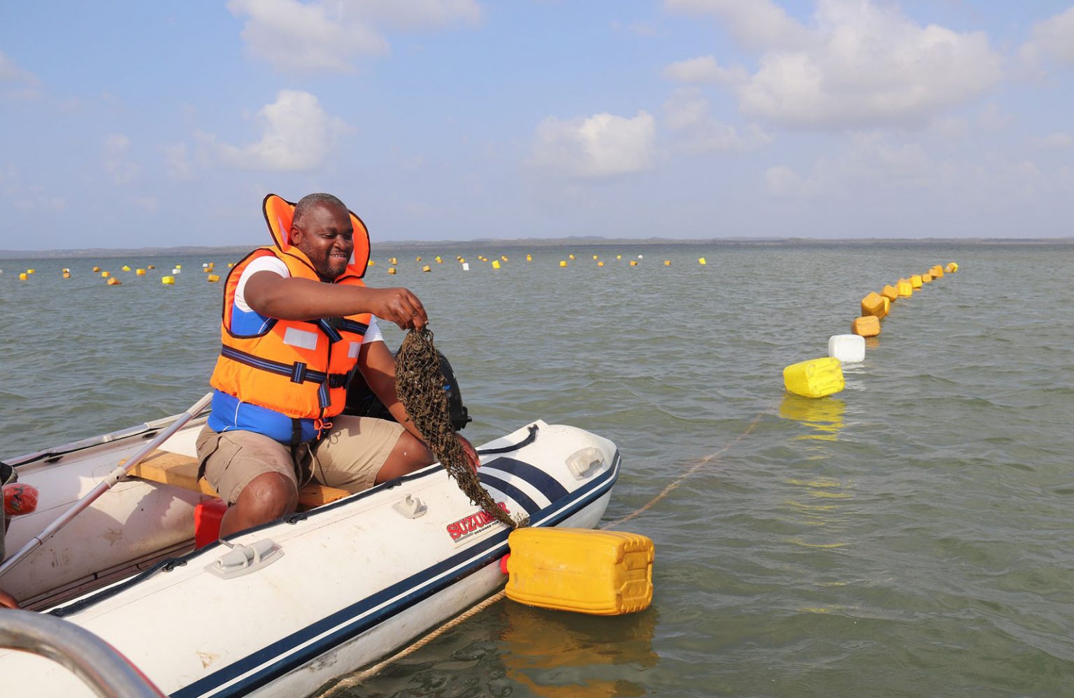 Nachhaltige, bestandsschonende Fischfangmethoden sichern langfristig Nahrung und Einkommen. (Foto: Peace Parks Foundation)
