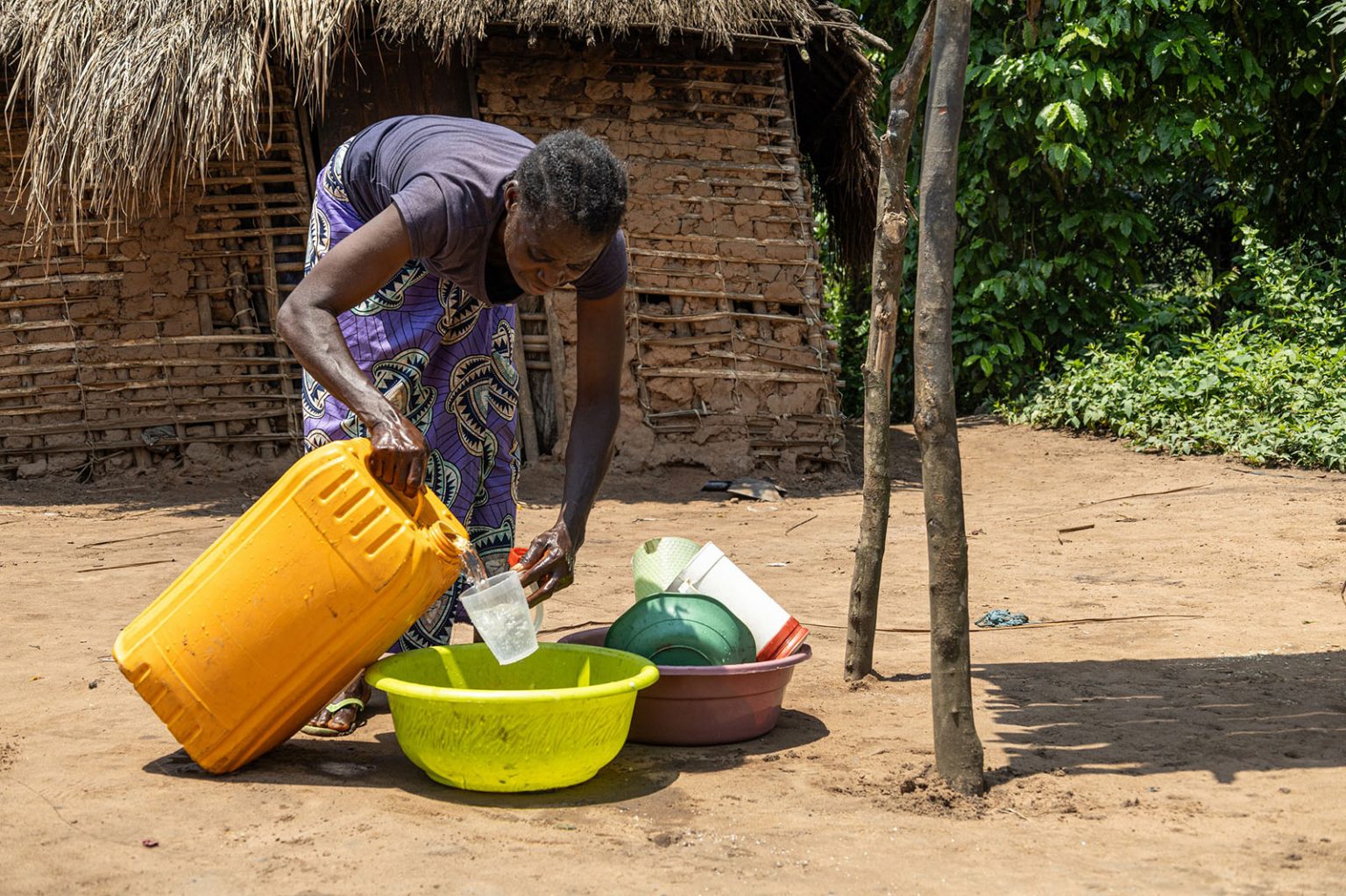 Sauberes und sicheres Trinkwasser ist eine wichtige Komponente der aktuellen Maßnahmen gegen den Ebola-Ausbruch in der Demokratischen Republik Kongo. © Rudy Kimvuidi Nkombo | DRC