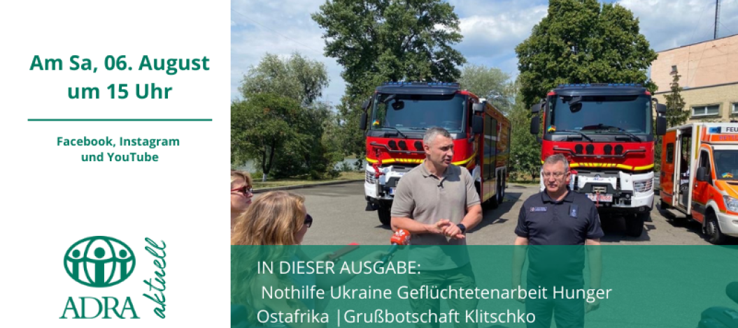 ADRAaktuell 6 August 2022. Vitali Klitschko, Bürgermeister der Stadt Kiew, nimmt die beiden Feuerwehrfahrzeuge von ADRA Deutschland e.V. in Empfang und stellt sie in Dienst. © ADRA Deutschland e.V.