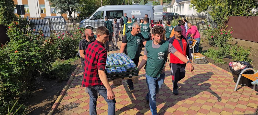 Anlieferung und Verteilung von Hilfsgütern. FOTO ADRA Rumänien